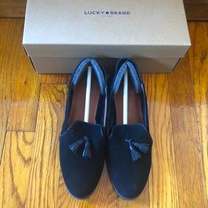 Lucky brand Cardyn suede tasseled loafers